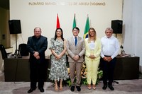 Câmara realiza Sessão solene e empossa membros da nova Mesa Diretora para o biênio 2023/2024.